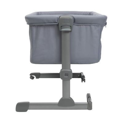 Chicco Essential Next2Me Co-Sleeper - Stone Chicco Essential Next2Me Co-Sleeper - Stone