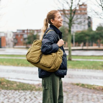 Childhome Luiertas + Handtas Mellow - Kaki Childhome Luiertas + Handtas Mellow - Kaki