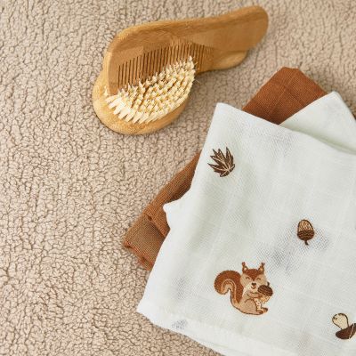 Meyco Monddoek tetra Forest Animals Toffee 30 x 30 cm 3-Pack Meyco Monddoek tetra Forest Animals Toffee 30 x 30 cm 3-Pack