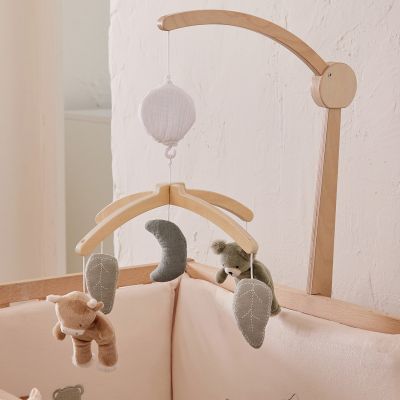Noukie's F&O Muziekmobiel Met Houten Arm Orso & Fluffy Noukie's F&O Muziekmobiel Met Houten Arm Orso & Fluffy