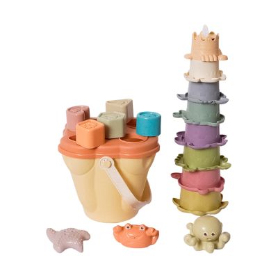 L'ensemble de jouets de bain préféré de bébé : seau d'activités 17 pièces - Bioplastique
