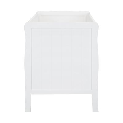 Europe Baby Sarah Ledikant 60 x 120 cm/Commode 3 Laden - Wit Europe Baby Sarah Ledikant 60 x 120 cm/Commode 3 Laden - Wit