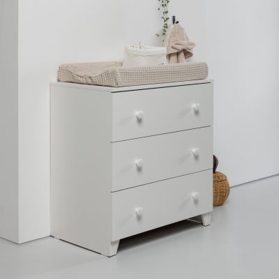 Europe Baby Sarah Ledikant 70 x 140 cm/Commode 3 Laden - Wit Europe Baby Sarah Ledikant 70 x 140 cm/Commode 3 Laden - Wit