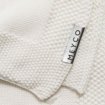 Meyco Ledikantdeken Knots Offwhite 100 x 150 cm Meyco Ledikantdeken Knots Offwhite 100 x 150 cm