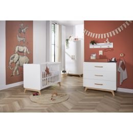 Europe Baby Iglo Ledikant 60 x 120 cm/Commode - Wit
