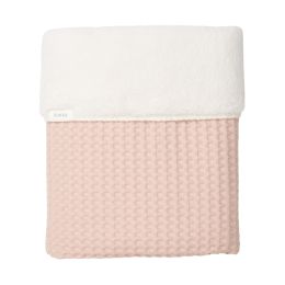 Koeka Ledikantdeken Wafel/Teddy Oslo Rosa Salt/Pebble 100 x 150 cm Koeka Ledikantdeken Wafel/Teddy Oslo Rosa Salt/Pebble 100 x 150 cm