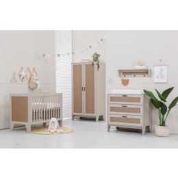 TWF Ledikant 60 x 120 - Commode 3 Laden - Hanglegkast 2 Deuren Tampere TWF Ledikant 60 x 120 - Commode 3 Laden - Hanglegkast 2 Deuren Tampere