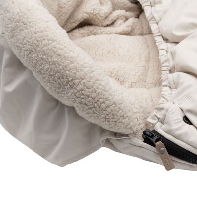 Jollein Voetenzak Buggy/Kinderwagen Embossed – Sand Jollein Voetenzak Buggy/Kinderwagen Embossed – Sand