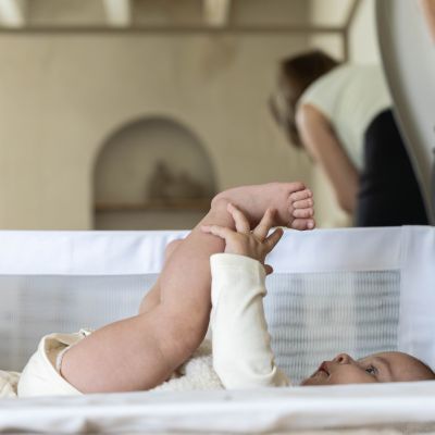 Bednest Co-Sleeper - Walnoot