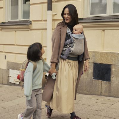 BabyBjörn Harmony Draagzak 3D-Mesh - Grijsbeige