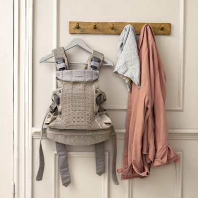 BabyBjörn Harmony Draagzak 3D-Mesh - Grijsbeige
