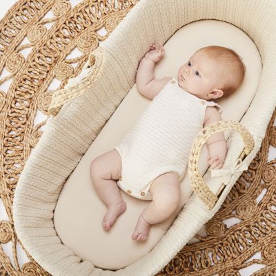 The Little Green Sheep Natural Knitted Moses Linen