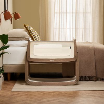 Snuz Co-Sleeper SnüzPod⁵ - Walnut Snuz Co-Sleeper SnüzPod⁵ - Walnut