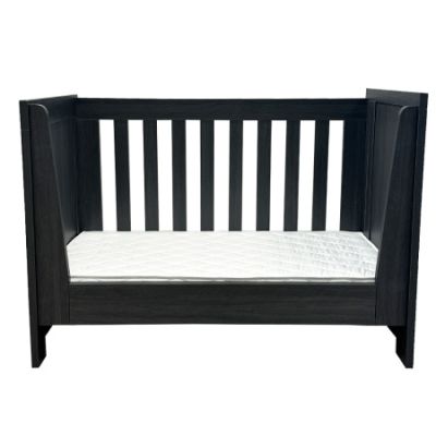 Interbaby Meegroeibed 60 x 120 - Commode 3 Laden - Hanglegkast 2 Deuren Austin Interbaby Meegroeibed 60 x 120 - Commode 3 Laden - Hanglegkast 2 Deuren Austin