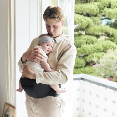 Ergobaby Alta Hip Seat - Onyx Black