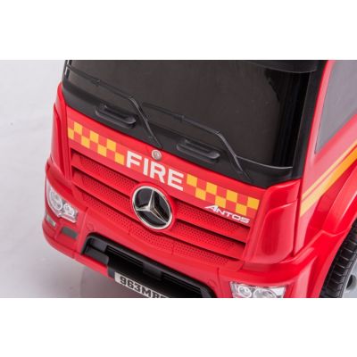 Puck Loopauto Mercedes Brandweerauto
