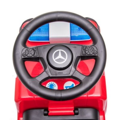 Puck Loopauto Mercedes Brandweerauto