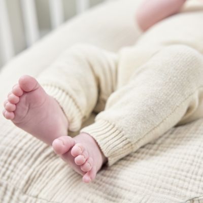 Meyco Baby Uni Relaxhoes Voedingskussen - Pre-Washed Hydrofiel - Soft Sand Meyco Baby Uni Relaxhoes Voedingskussen - Pre-Washed Hydrofiel - Soft Sand