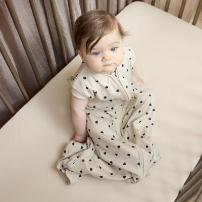 Meyco Baby Sweet Heart Zomerslaapzak - 110 cm - Soft Sand/Black