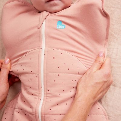 Love To Dream SwaddleUp™ 2.5 TOG - Fase 1 - Maat M - Rose Pebble Love To Dream SwaddleUp™ 2.5 TOG - Fase 1 - Maat M - Rose Pebble