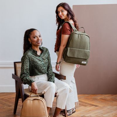 Beaba Tokyo Luierrugzak - Oker Beaba Tokyo Luierrugzak - Oker