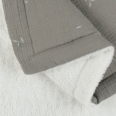 Noukie's F&O Deken - 100 x 140 cm -  Mousseline/Sherpa - Kaki 