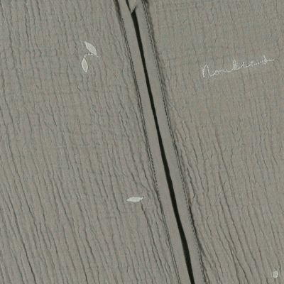 Noukie's F&O Slaapzak Met Borduursel - Maat 70 cm - Gewatteerde Mousseline - Kaki