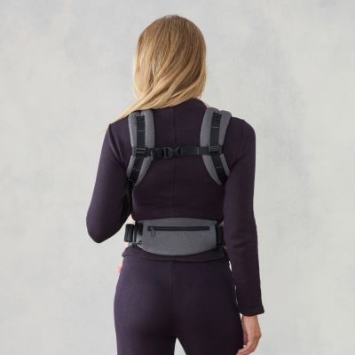 Ergobaby Omni Deluxe Mesh Draagzak - Graphite Grey Ergobaby Omni Deluxe Mesh Draagzak - Graphite Grey