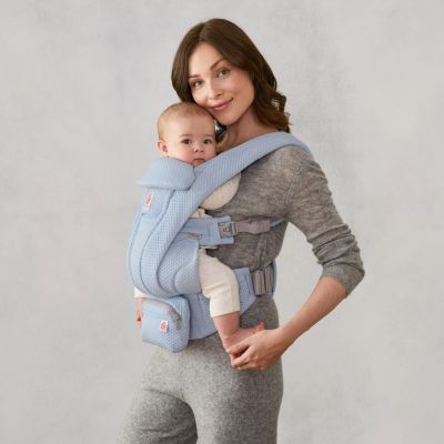 Ergobaby Omni Deluxe Mesh Draagzak - Serene Blue Ergobaby Omni Deluxe Mesh Draagzak - Serene Blue