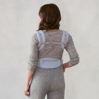Ergobaby Omni Deluxe Mesh Draagzak - Serene Blue Ergobaby Omni Deluxe Mesh Draagzak - Serene Blue