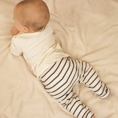 Babylook Skunk T-Shirt Lange Mouw - Maat 50 - Whisper White