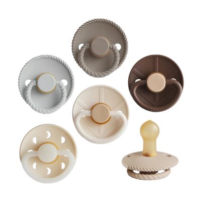 FRIGG Fopspenen - Earthy Wonder - 6-Pack - Latex - 6–18 Mnd FRIGG Fopspenen - Earthy Wonder - 6-Pack - Latex - 6–18 Mnd