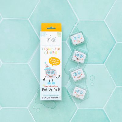 Glo Pals Cubes Light Up Party White 4-Pack
