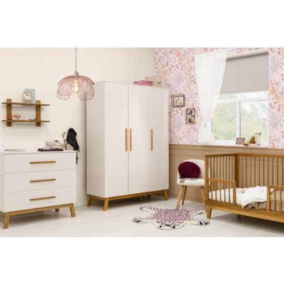 Bopita Ledikant 70 x 140 - Commode - 3-Deurskast - Kaleo - Dune /Rose Wood Bopita Ledikant 70 x 140 - Commode - 3-Deurskast - Kaleo - Dune /Rose Wood