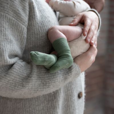 KipKep Blijf-Sokjes - Newborn/Premature - 1-Pack - Calming Green KipKep Blijf-Sokjes - Newborn/Premature - 1-Pack - Calming Green