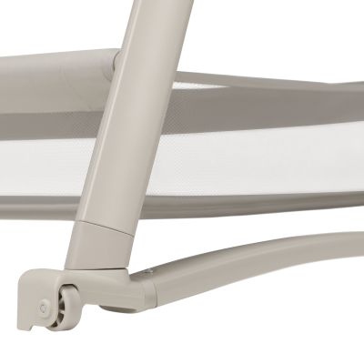 Maxi-Cosi Iora Plus Co-Sleeper - Elegance Beige Maxi-Cosi Iora Plus Co-Sleeper - Elegance Beige