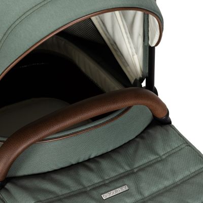 Qute Kinderwagen Q-Journey Groen - Zwart Frame