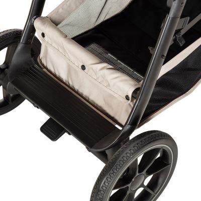 Qute Kinderwagen Q-Journey Taupe - Zwart Frame Qute Kinderwagen Q-Journey Taupe - Zwart Frame