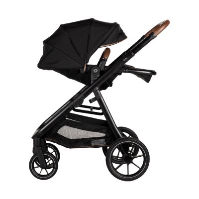 Qute Kinderwagen Q-Journey Zwart - Zwart Frame Qute Kinderwagen Q-Journey Zwart - Zwart Frame