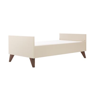 TWF Ledikant 70 x 140 - Commode 3 Laden - Hanglegkast 2 Deuren 1 Lade Salerno Walnoot TWF Ledikant 70 x 140 - Commode 3 Laden - Hanglegkast 2 Deuren 1 Lade Salerno Walnoot