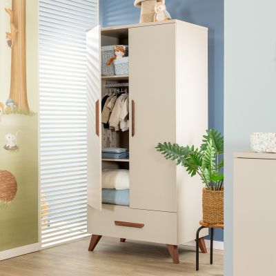 TWF Ledikant 60 x 120 - Commode XL 3 Laden 1 Deur Salerno Metaal - Hanglegkast 2 Deuren 1 Lade Salerno Walnoot