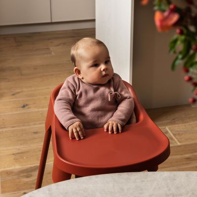 Stoohl Kinderstoel incl. Zitverkleiner + Eetblad + Tuigje - Pumpkin Stoohl Kinderstoel incl. Zitverkleiner + Eetblad + Tuigje - Pumpkin