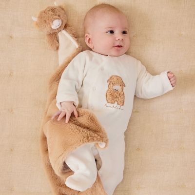 Noukie's F&O Pyjama Met Borduursel - 1 Mnd - Velours - Wit 