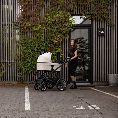 Thule Urban Glide 4-Wheel Wandelwagen Beige