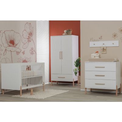 TWF Ledikant 70 x 140 - Commode 3 Laden - Hanglegkast 2 Deuren 1 Laden Curve