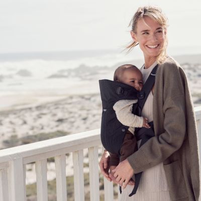 BabyBjörn Mini Draagzak - 3D-Mesh - Zwart BabyBjörn Mini Draagzak - 3D-Mesh - Zwart