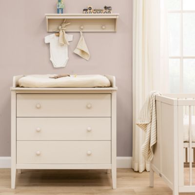 Bopita Ledikant 70 x 140 cm - Commode - Hanglegkast 3-drs - Vieve - Dune Bopita Ledikant 70 x 140 cm - Commode - Hanglegkast 3-drs - Vieve - Dune