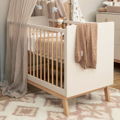 Bopita Ledikant 70 x 140 cm - Commode - Lines - Dune/Natural Bopita Ledikant 70 x 140 cm - Commode - Lines - Dune/Natural