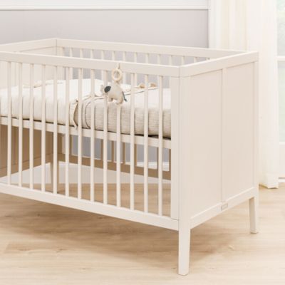 Bopita Ledikant 60 x 120 cm - Commode - Hanglegkast 3-drs - Vieve - Dune Bopita Ledikant 60 x 120 cm - Commode - Hanglegkast 3-drs - Vieve - Dune